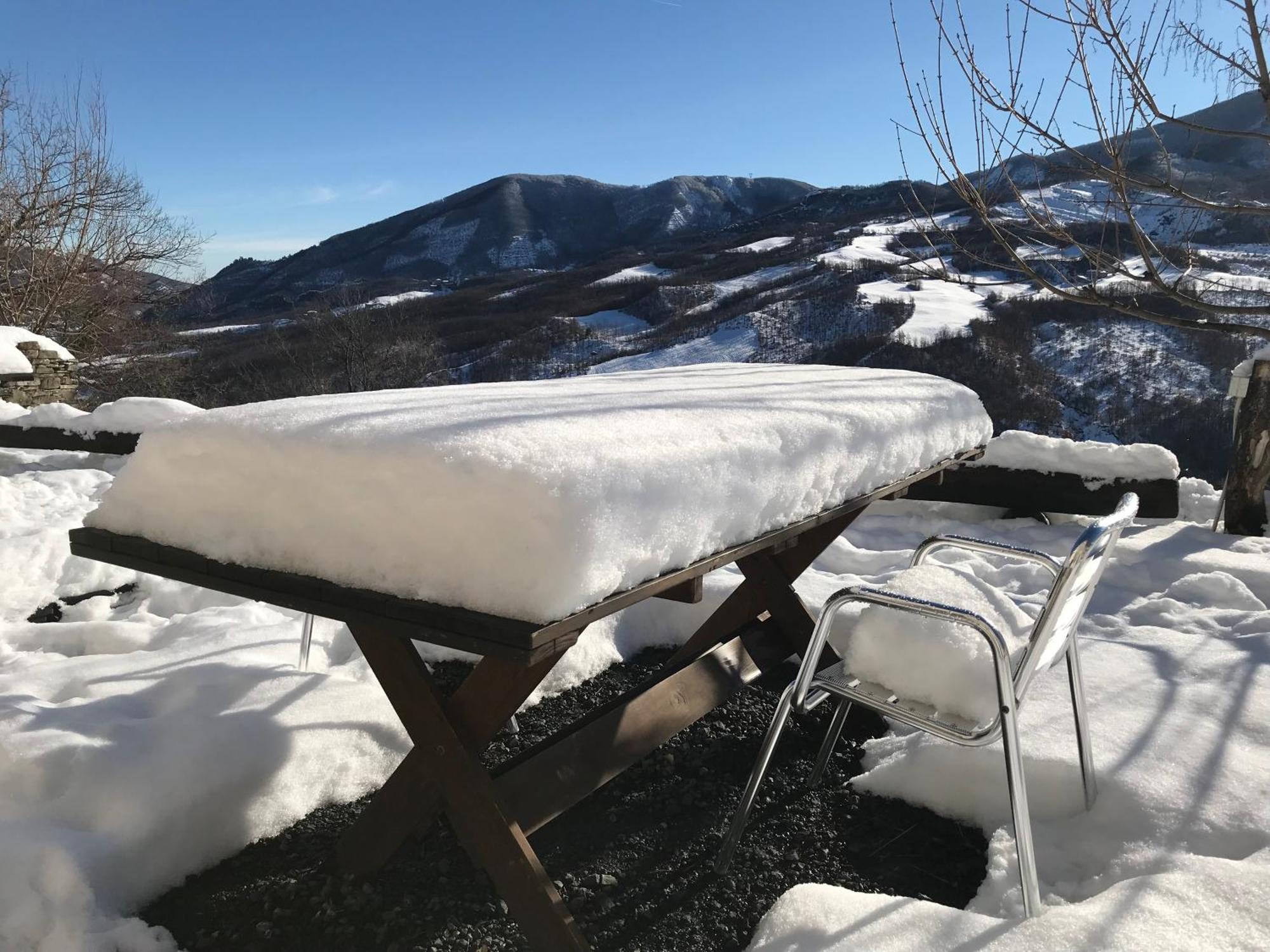Le Spine B&B Sulla Via Francigena Berceto Eksteriør bilde
